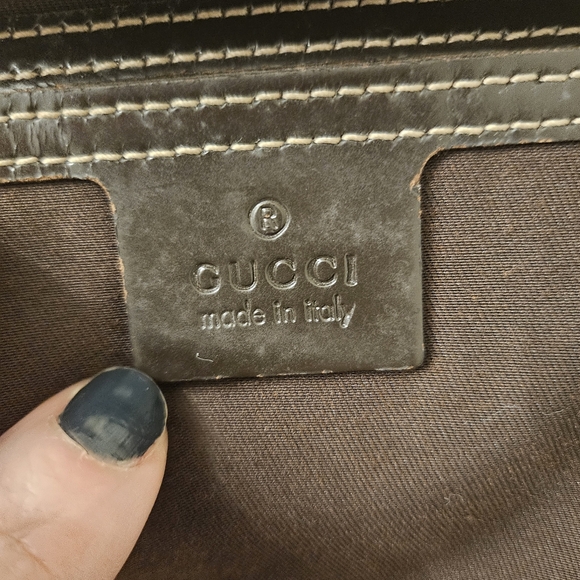 👜 Gucci GG Supreme Boston Satchel - Picture 13 of 15